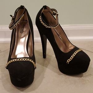 Black Heels with Gold Chain Detail